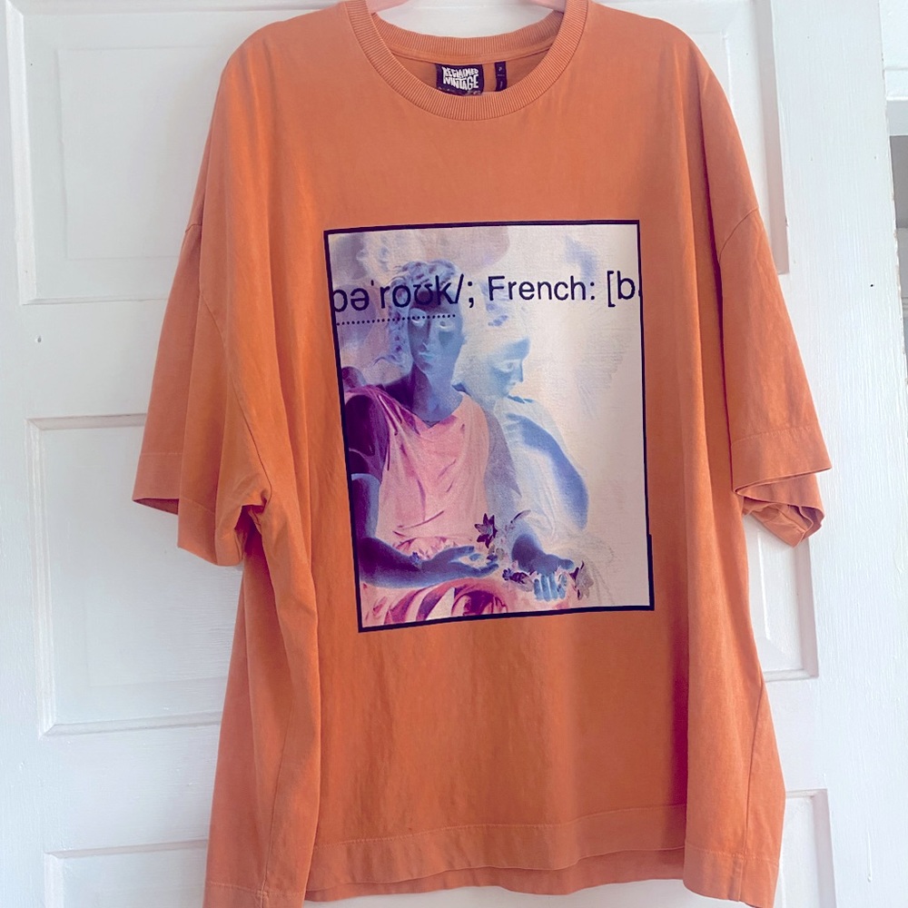 Men's Reclaimed Vintage Orange XL oversized tee with front graphic
